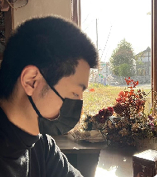  舒 颜